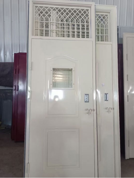 白河学校教室门 白河学校教室门